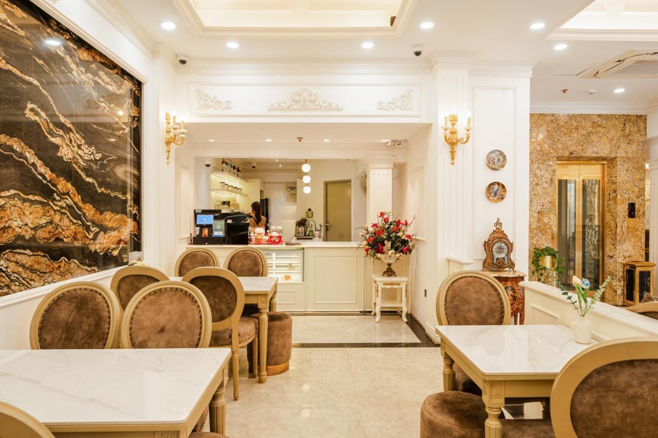 The Castle Hotel Hanoi Exterior photo